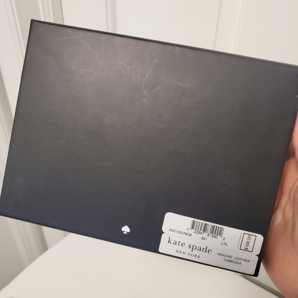 Kate Spade Cambodia Black Leather Beltbag, Retail $108, Classic - Picture 6 of 12